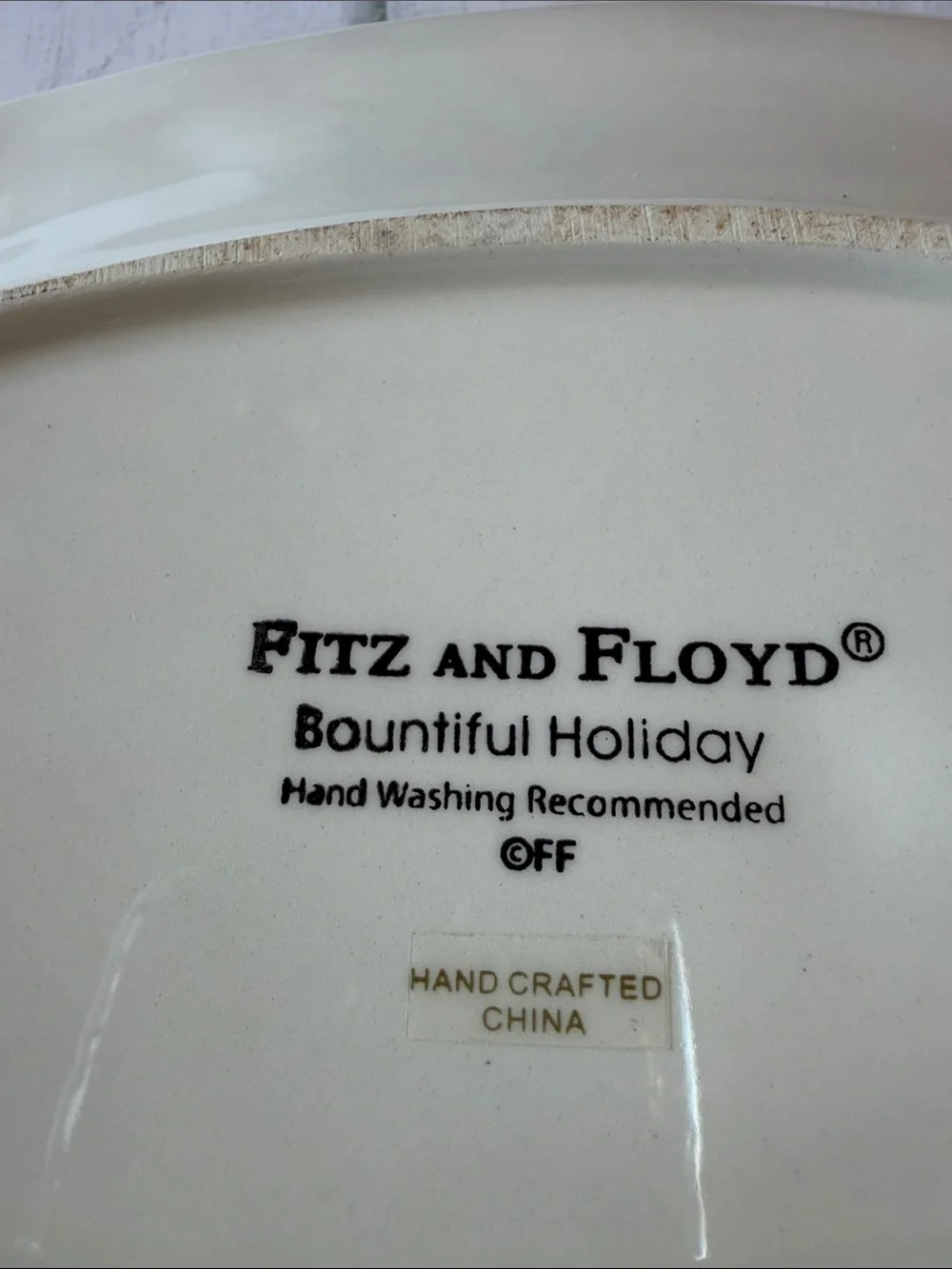 Fitz and Floyd Cream Ceramic Platter with Bountiful Holiday Mark